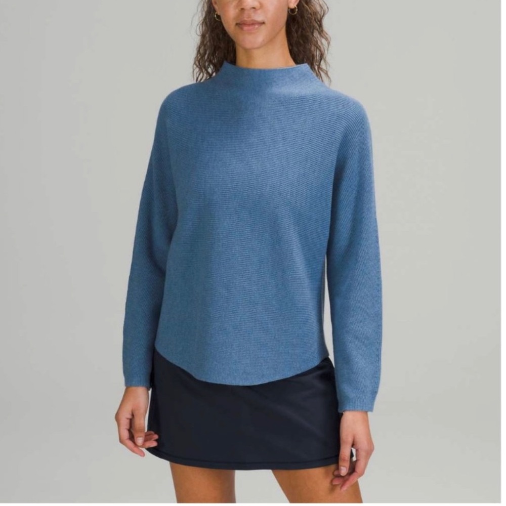 Lululemon Boxy Sweater Blue XS/S Discontinued